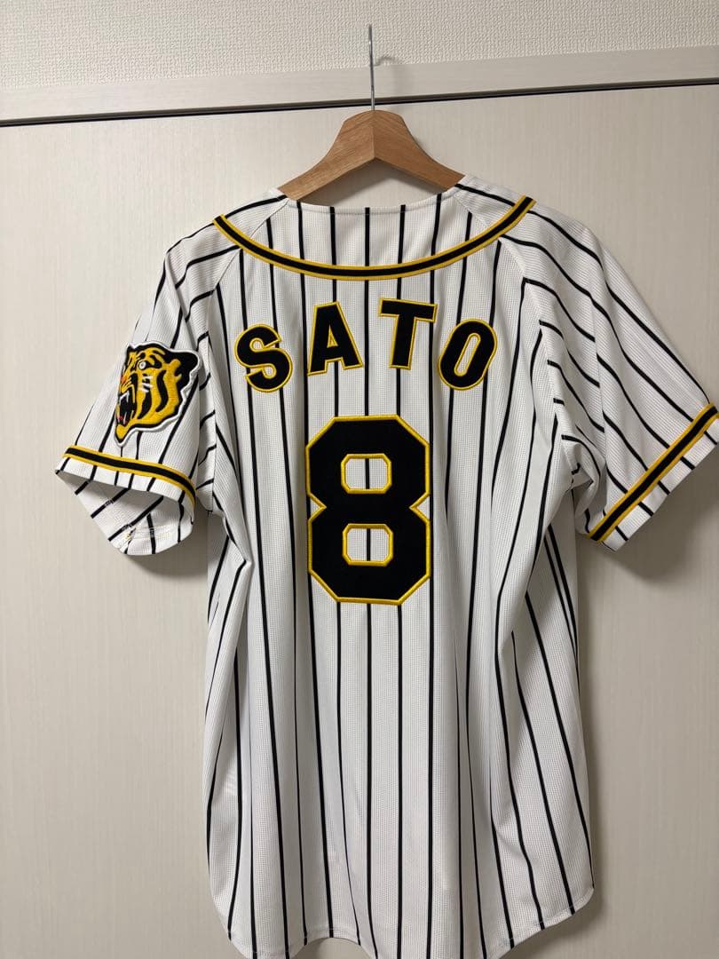 阪神タイガース 佐藤輝明選手 レプリカユニフォーム【Mサイズ】