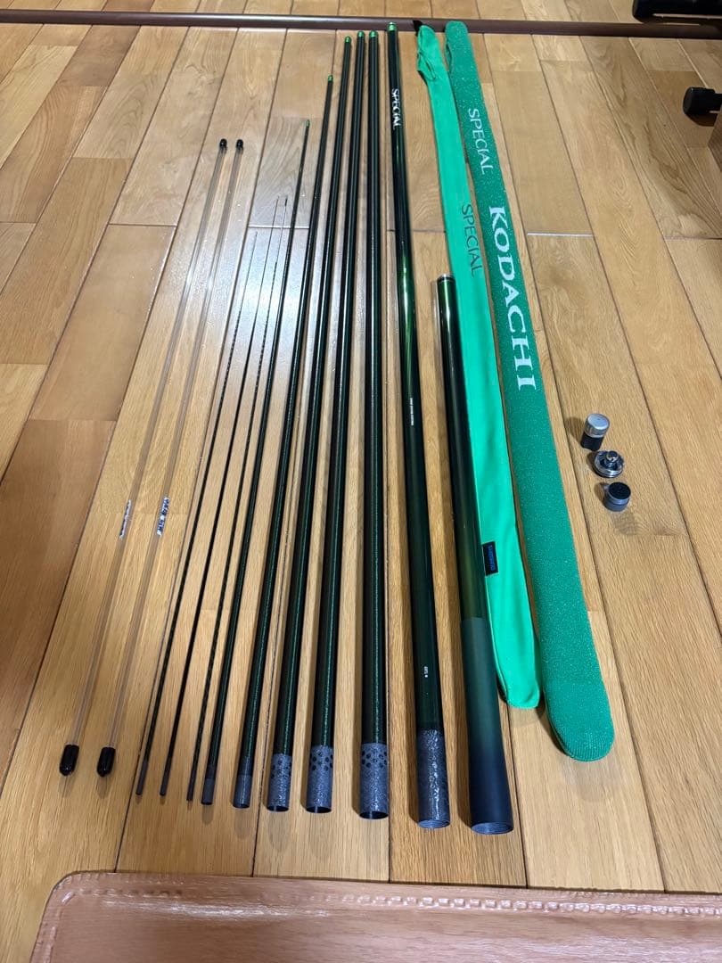 美品現行品シマノスペシャル　SPECIAL 小太刀 S80-85 鮎竿 h2.6