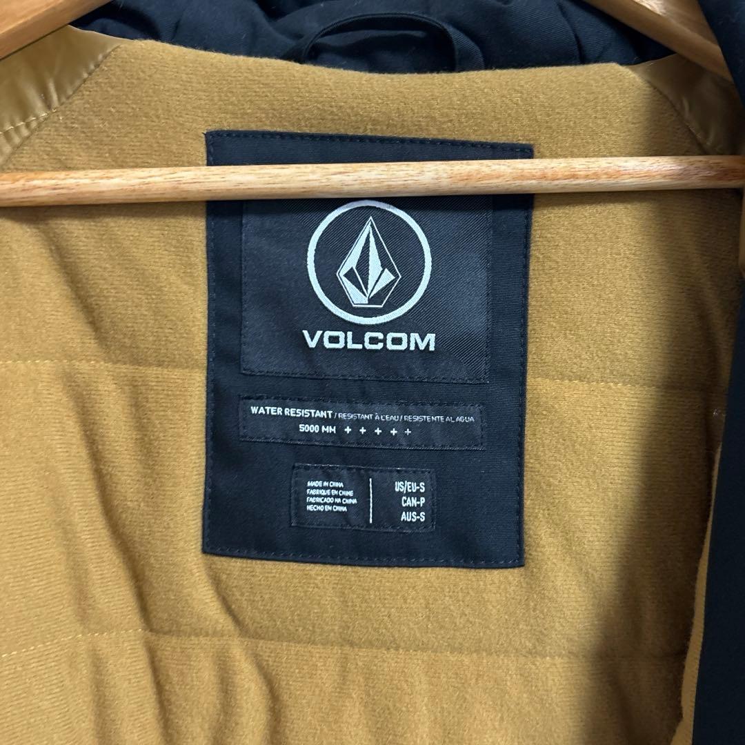 美品VOLCOM ジャケット