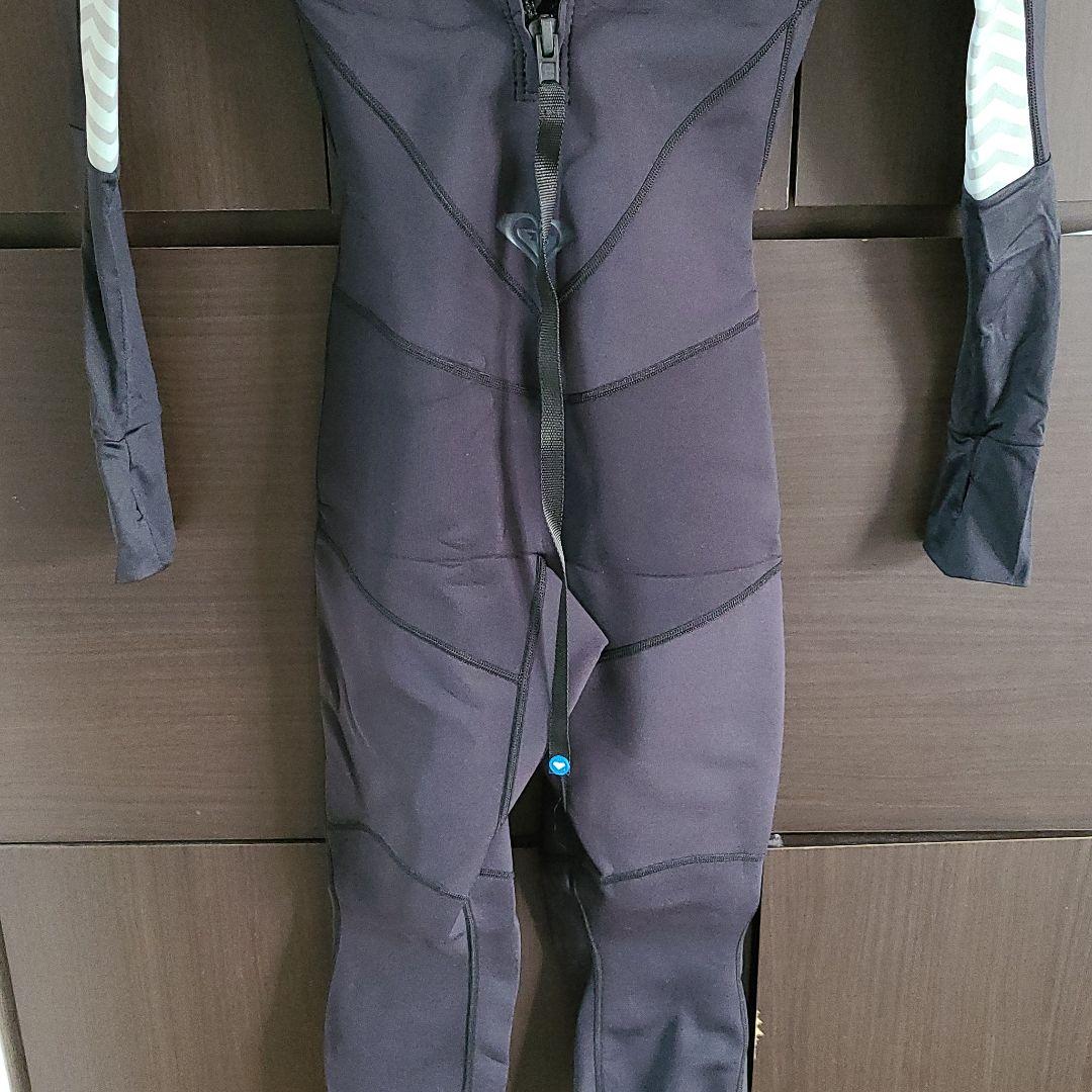 ROXYウェットスーツ　美品