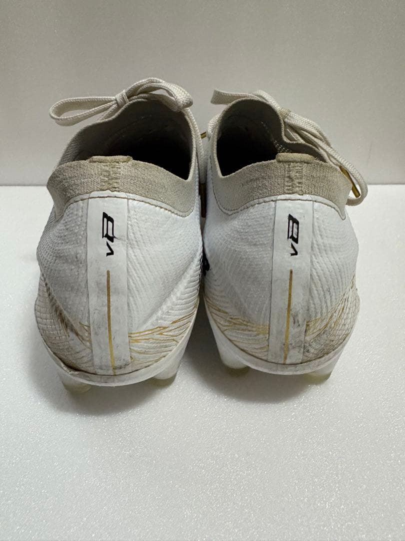シューズ New Balance FuronV8 HG 26.5cm
