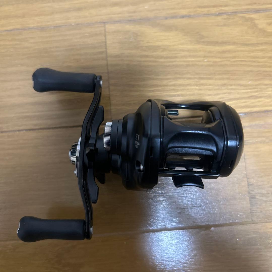 DAIWAダイワ 24タトゥーラ TW 100 HL 【左巻】中古