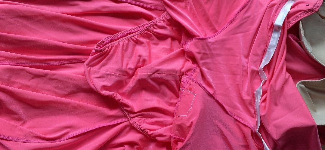 ラテンダンス用ドレスつきおか高級品