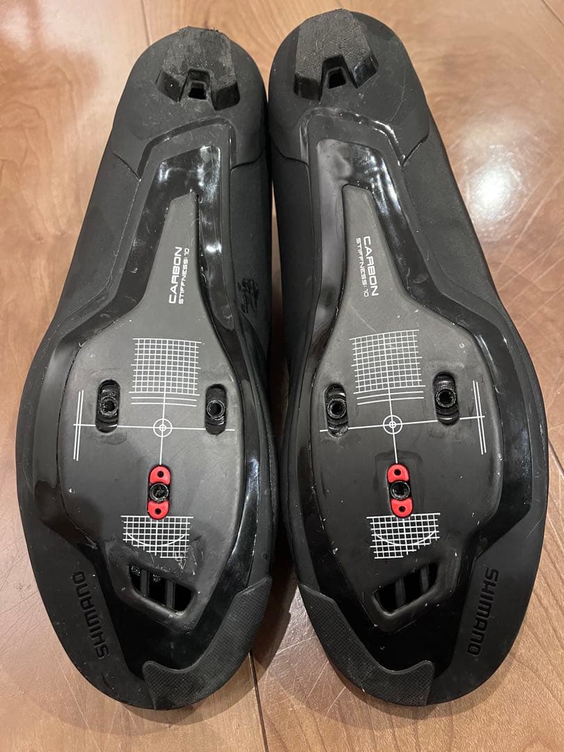 シマノ ロードシューズ RC7 ブラック SH-RC703 42インチ 元箱あり