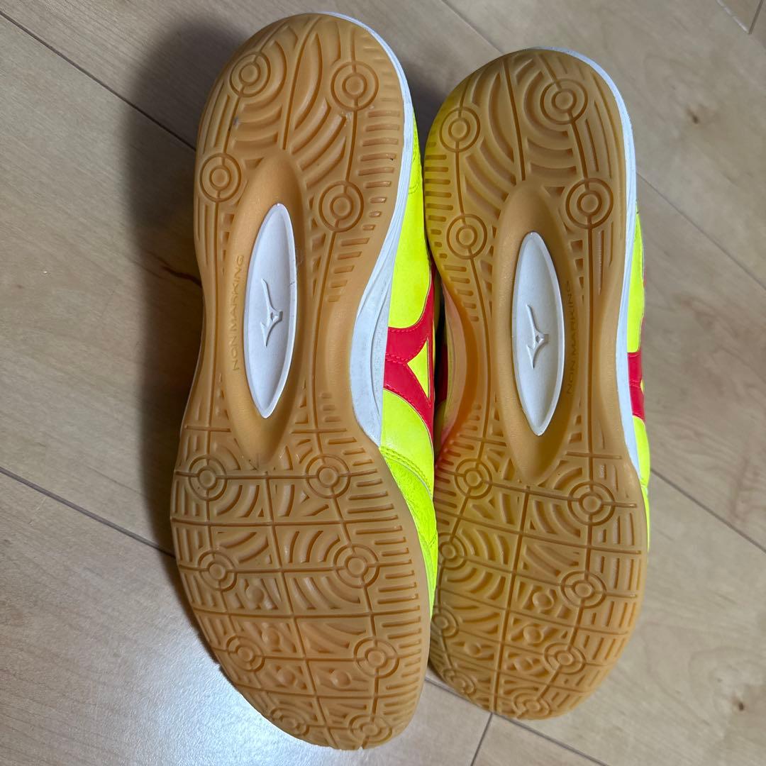 ミズノ　室内　26.5 フットサル　MORELIA SARA JAPAN