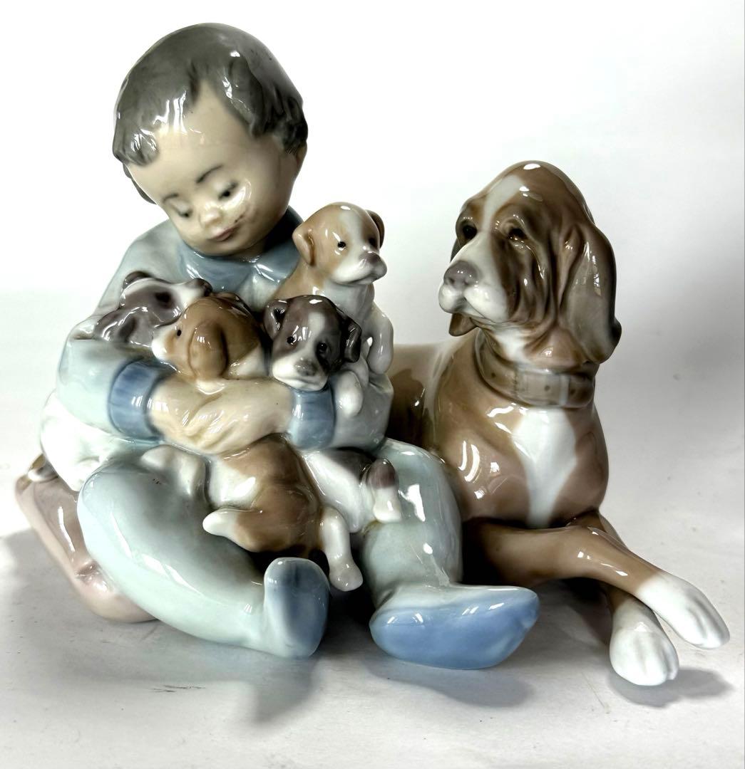 【希少・美品】リヤドロ 《みんなお友達》フィギュリン　即日発送