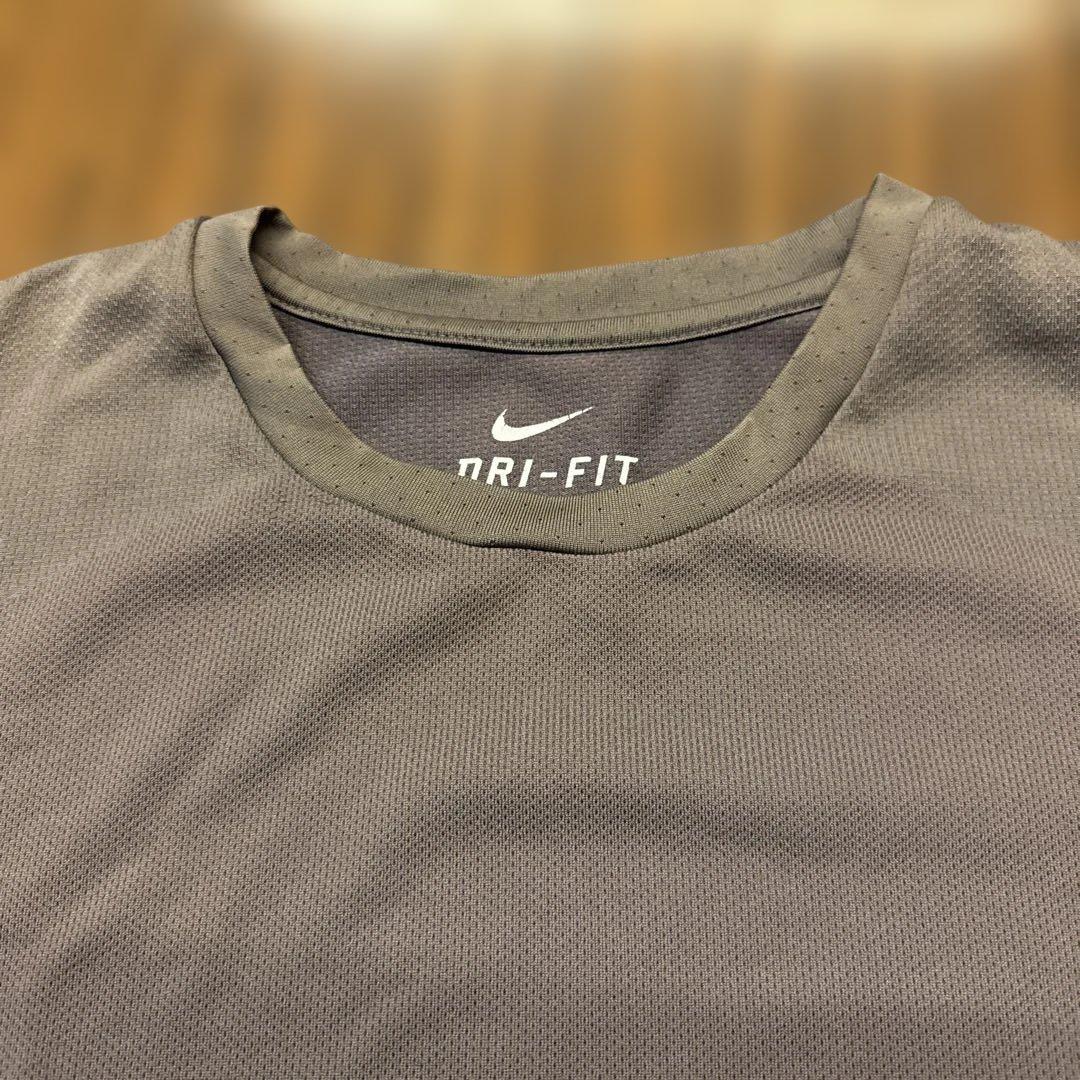 Nike GYAKUSOU DRI-FIT Tシャツ グレー