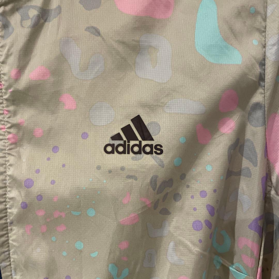 adidas ランニング ウィンドブレーカー