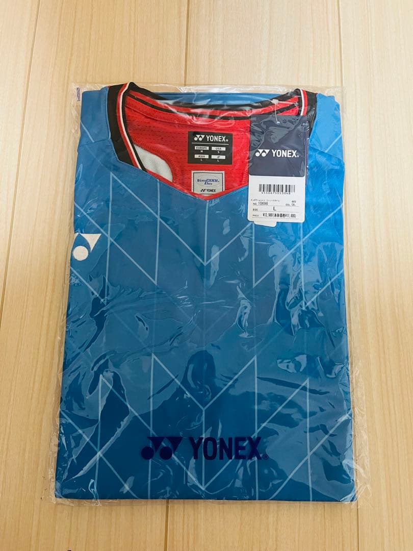 ま*と様 【新品タグ付】バドミントン　ヨネックス　日本代表ユニフォーム　Lサイズ