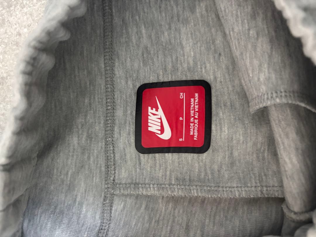 Nike テックフリースS グレー上下