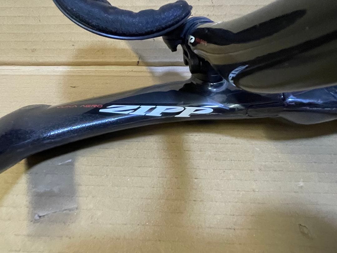 ZIPP VUKA AERO TTハンドル