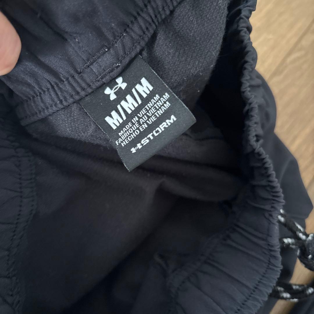 限定値下げUnder Armour ブラックジャージ上下セット M
