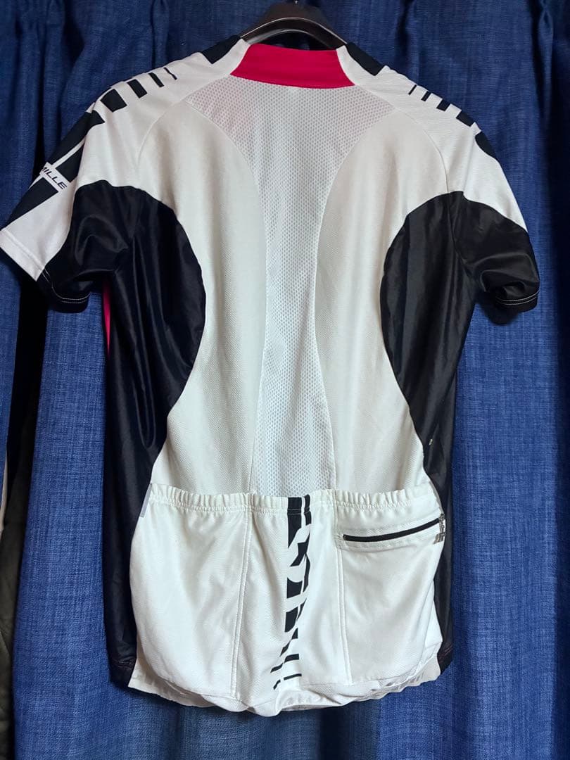 ASSOS サイクルジャージ 赤白