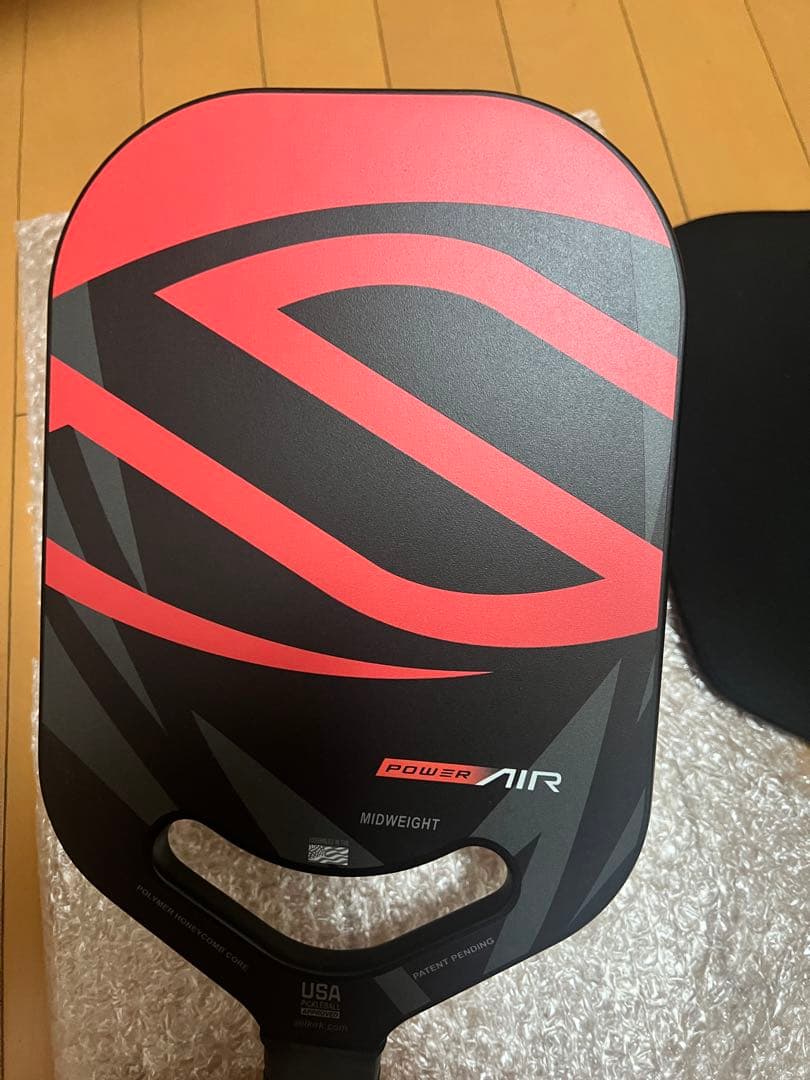 新品未使用ピックルボールパドル　ラケットカバーおまけ