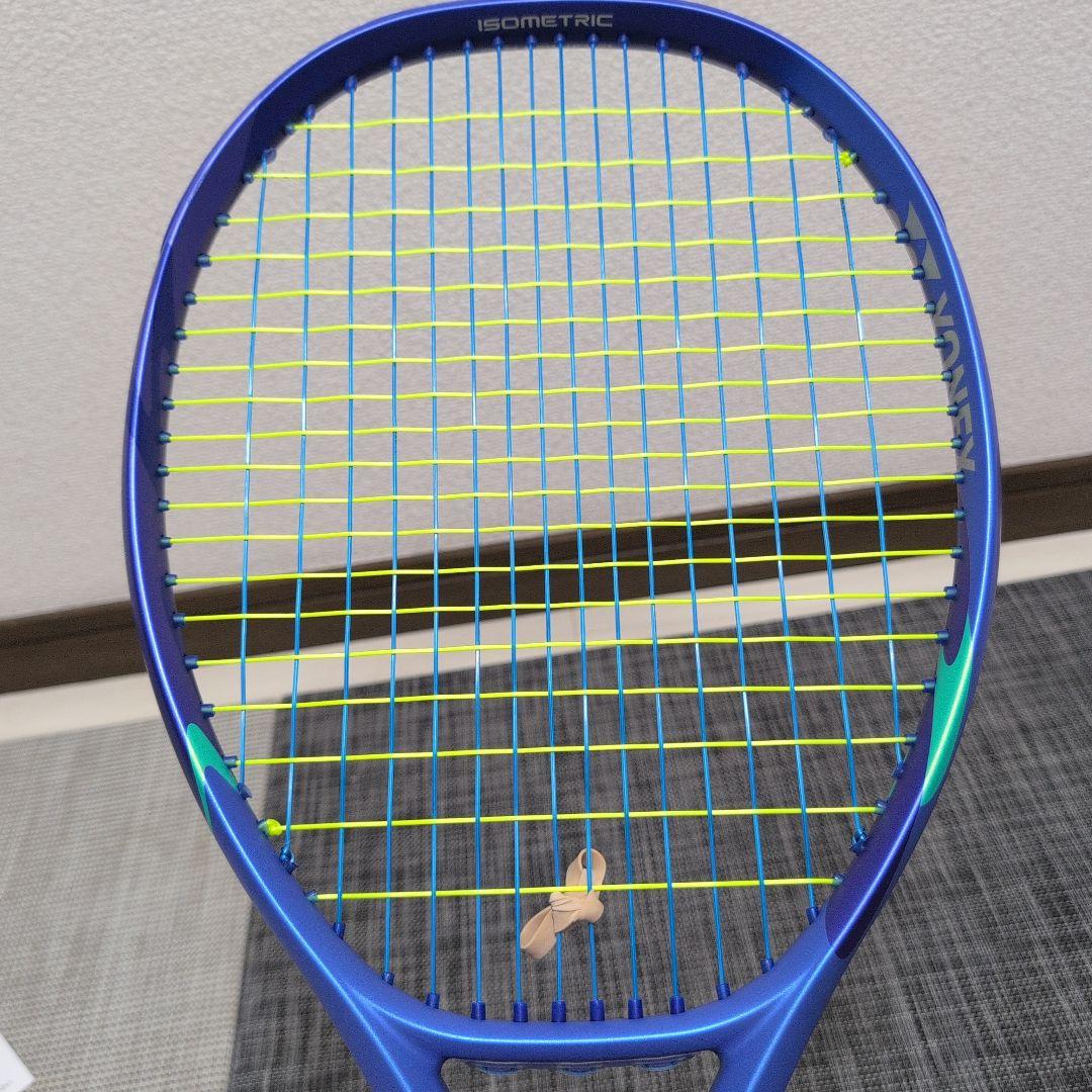 YONEX EZONE 100 テニスラケット G2