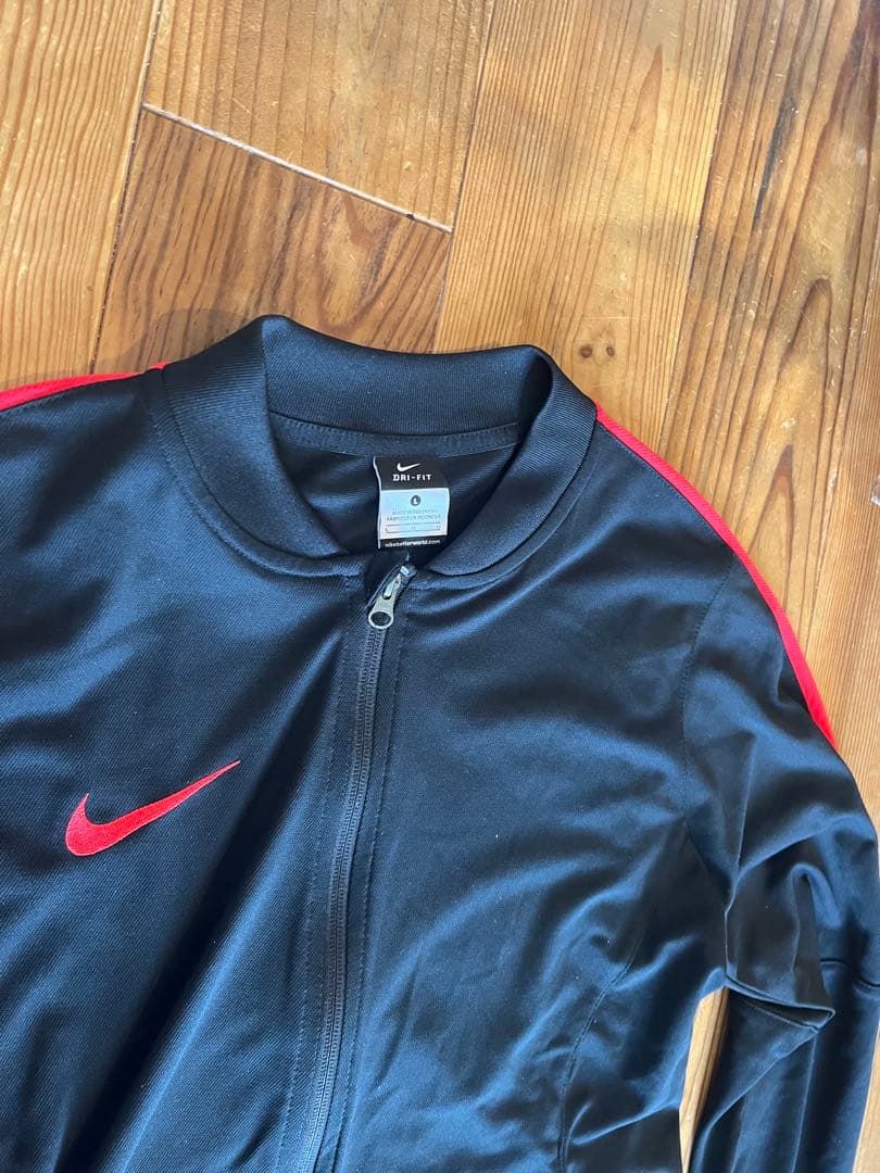 T*e様 NIKE DRI-FIT トラックスーツ　ジャージ上下　セットアップ