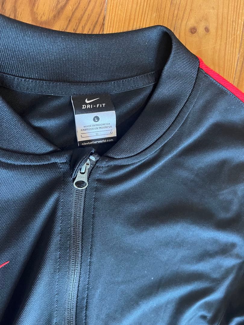 T*e様 NIKE DRI-FIT トラックスーツ　ジャージ上下　セットアップ