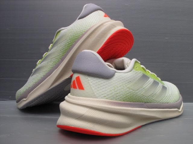 新品　adidas　27.5㎝