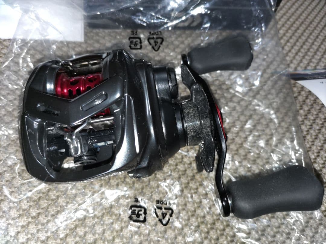 o*1様 DAIWA 20 ALPHAS AIR TW 8.6 L