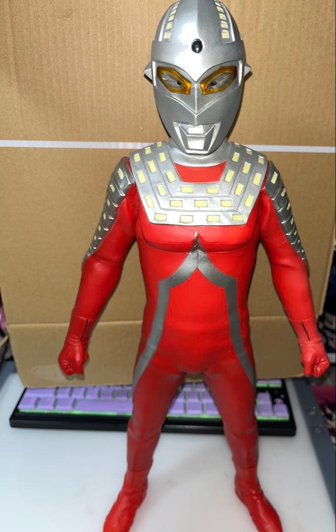 ウルトラマン ウルトラマンセブン フィギュア ギガンティック 大怪獣xplus