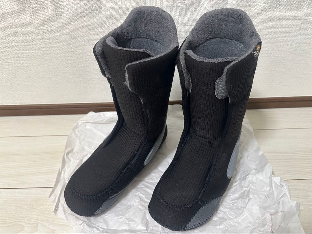 BURTON 23-24モデル スノーボード ブーツ　男性用