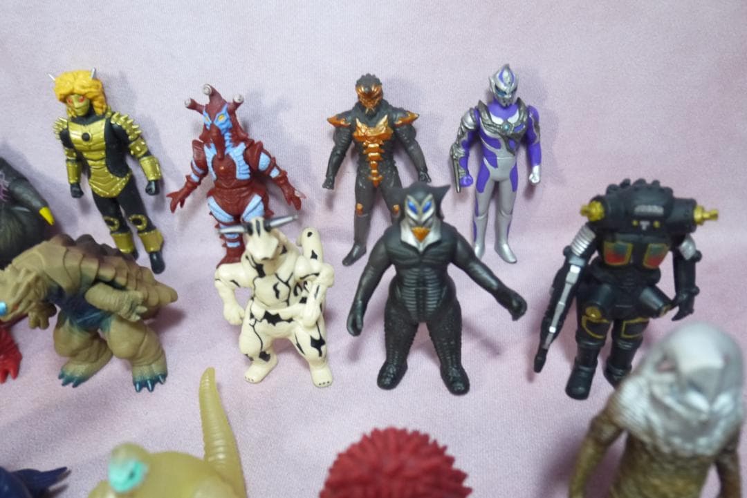 ウルトラマン　ウルトラ怪獣　ミニソフビ　48体