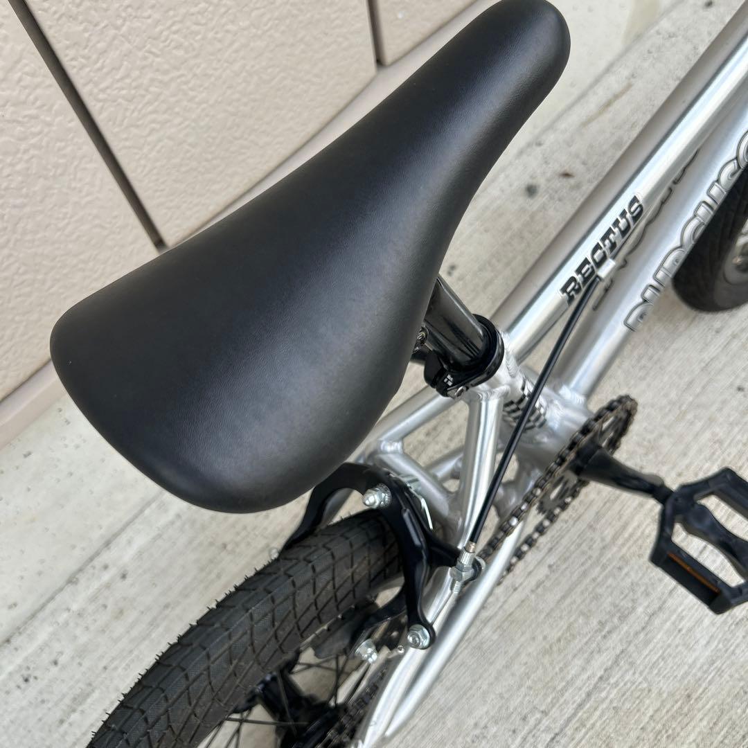 DURCUS ONE RECTUS BMX 自転車本体
