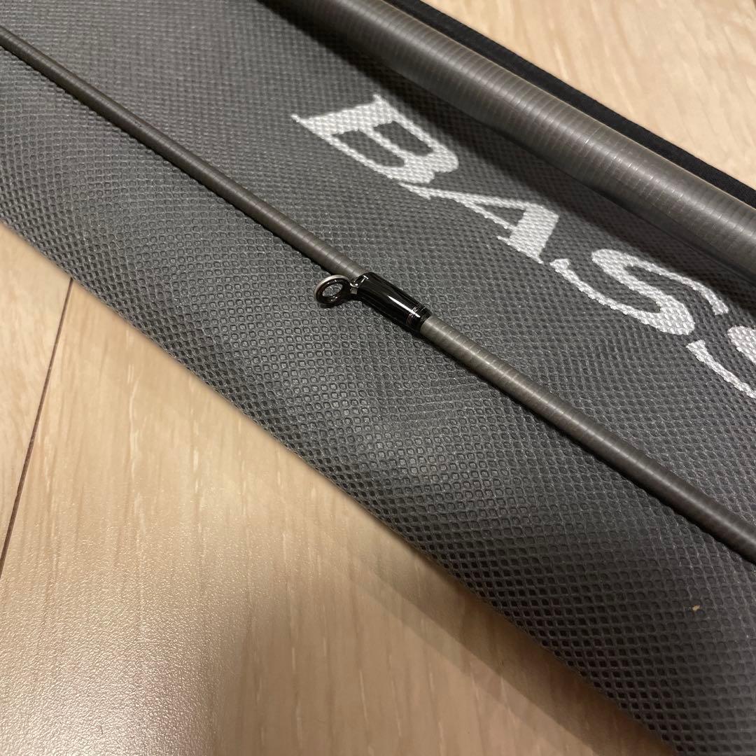 23 BASS ONE XT+ 1610MH-2 バスロッド