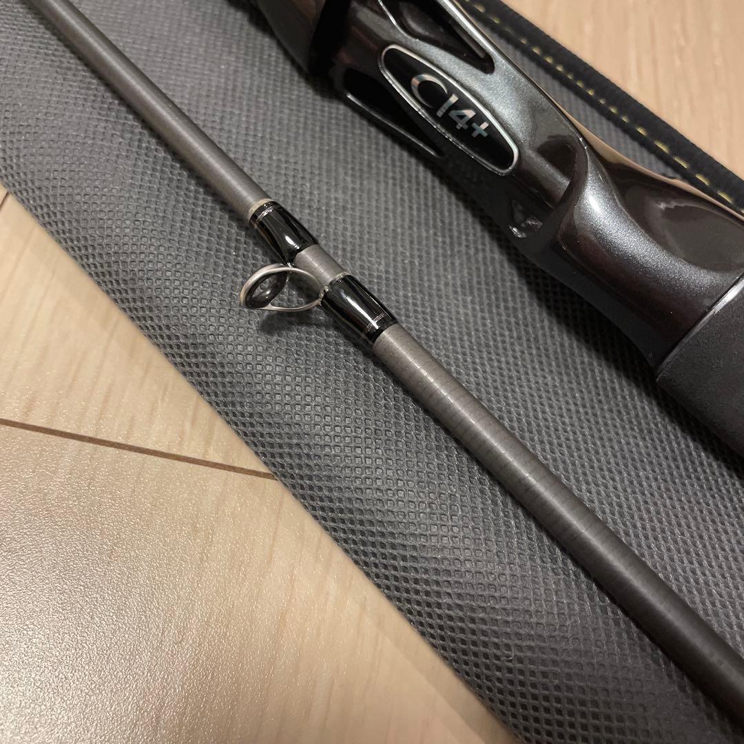 23 BASS ONE XT+ 1610MH-2 バスロッド
