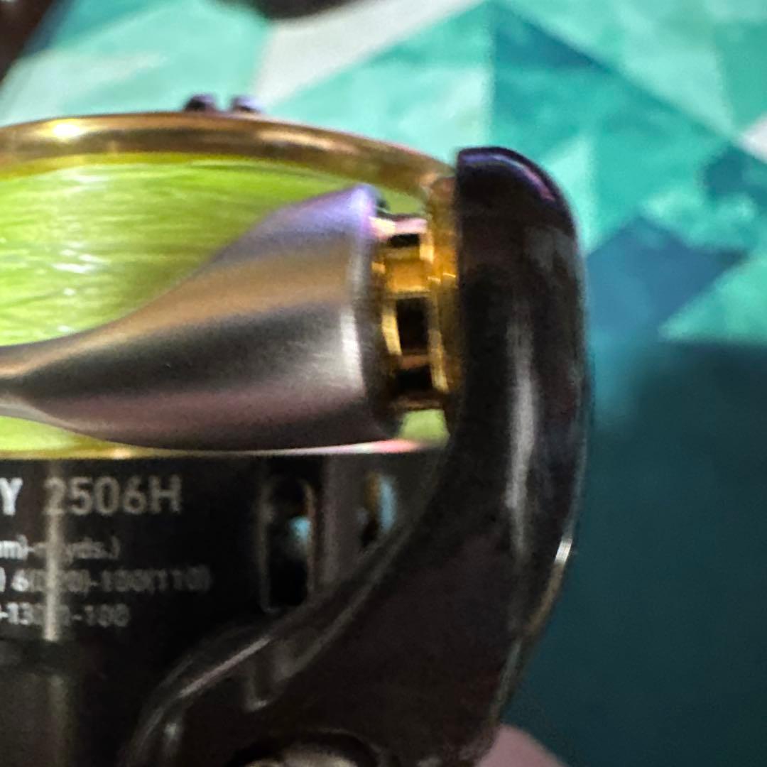 THEORY 2506H スピニングリール