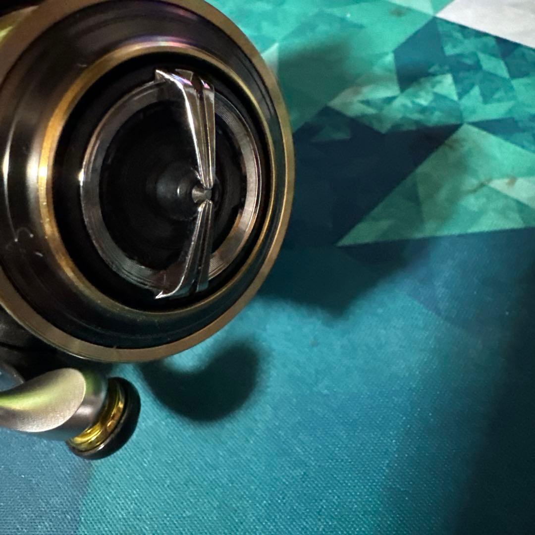 THEORY 2506H スピニングリール