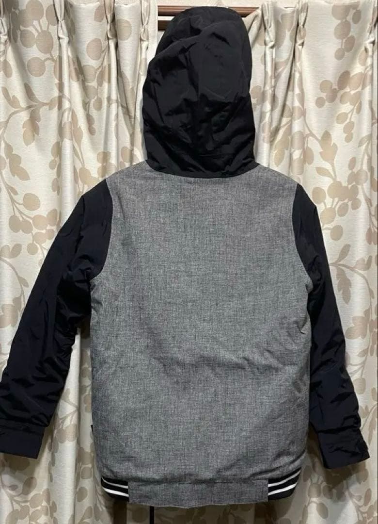 BURTON スノーボードウェア　140cm