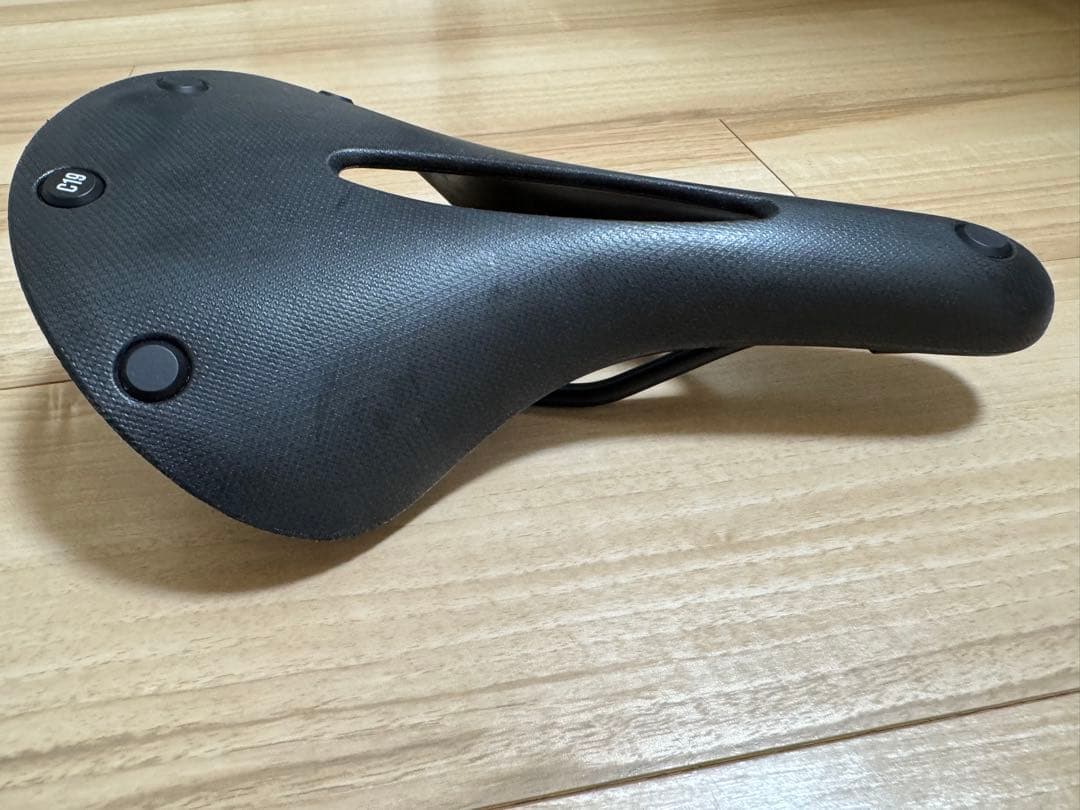 BROOKS C19 Cambium All Weather 穴あき サドル