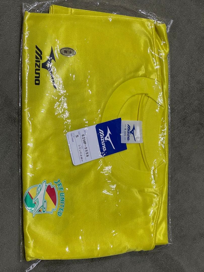 【新品未使用】Mizuno JEF UNITED イエロー Tシャツ Sサイズ