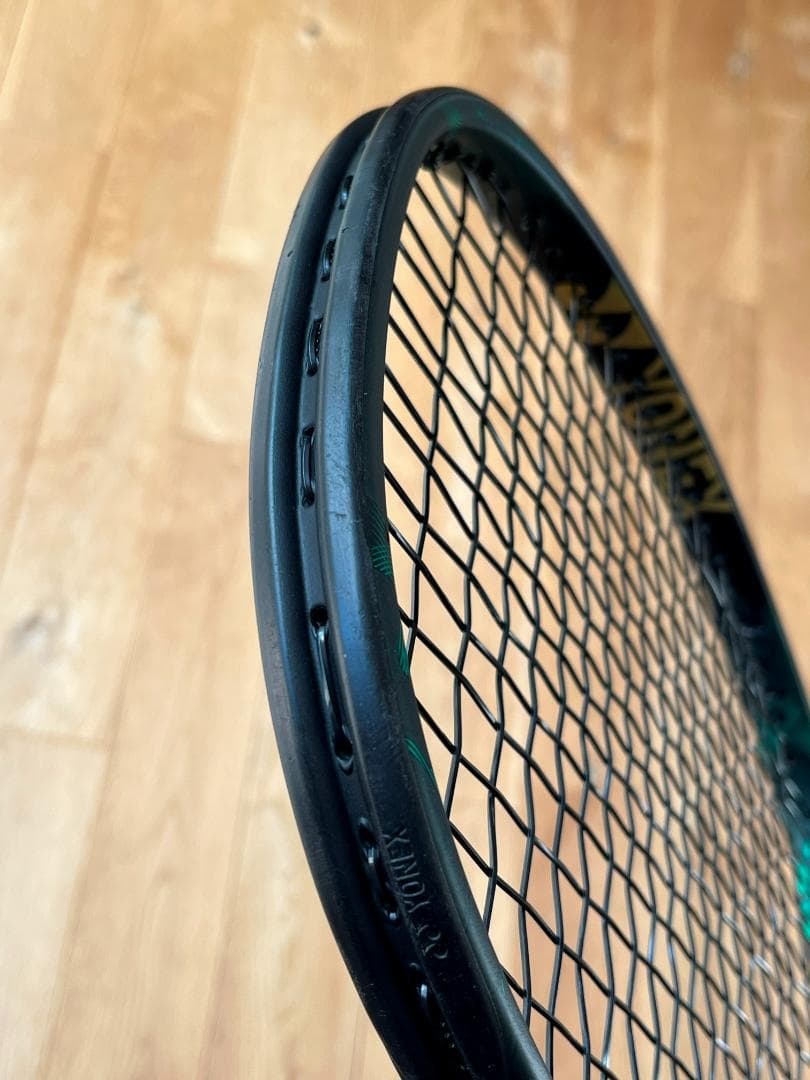 ☆極美品☆YONEX VCORE PRO 100☆G2☆