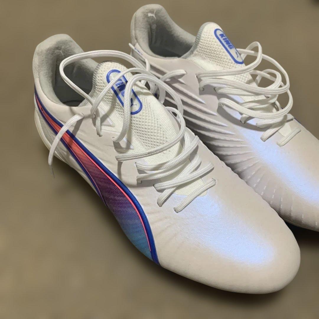 PUMA KING サッカーシューズ ホワイト/マルチカラー