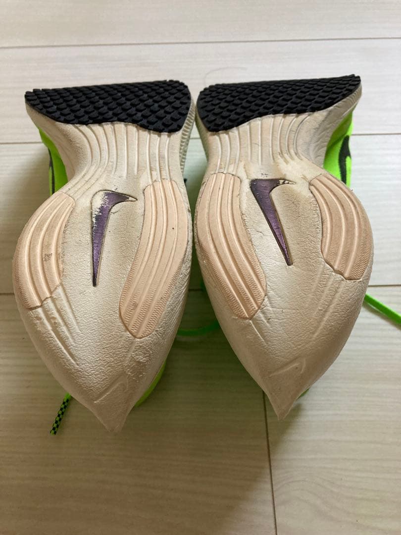 NIKE ヴェイパーフライ　ネクスト%