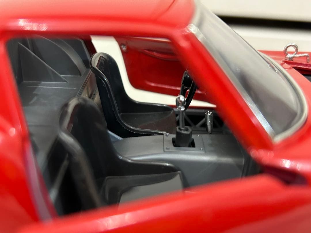 希少 1/18 フェラーリFerrari 250 GTO ミニカー レッド