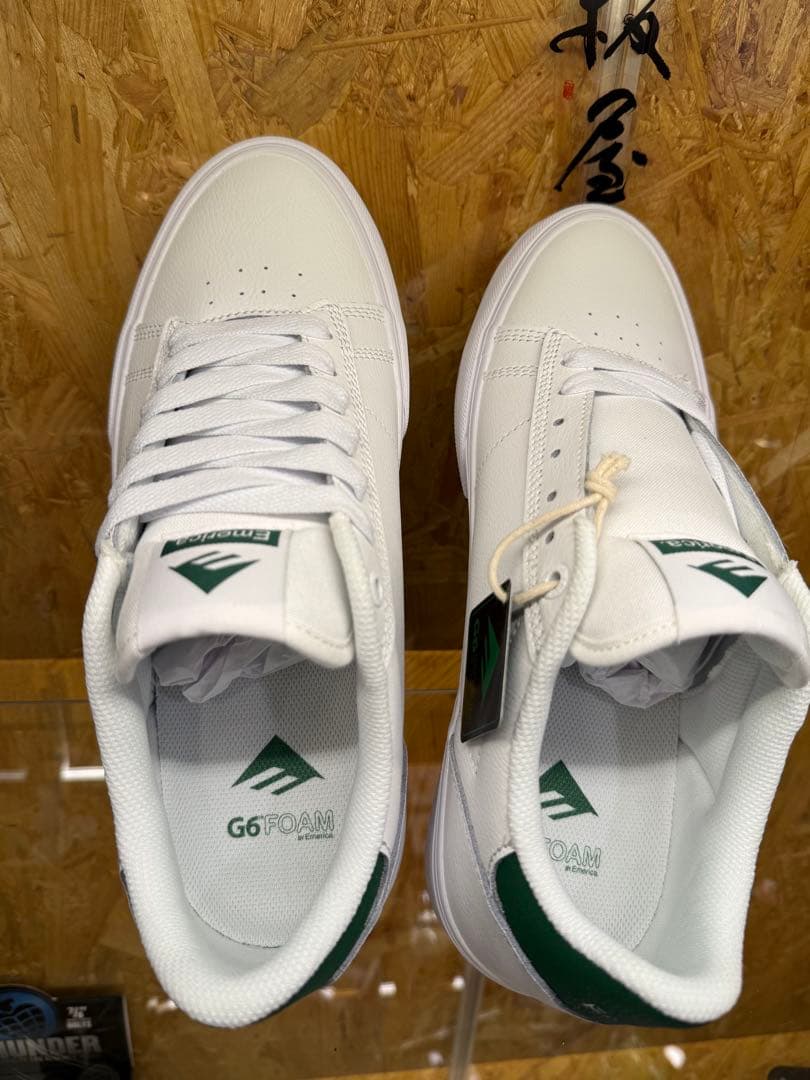 スケボー Emerica MOCA ホワイト/グリーン 26.5cm