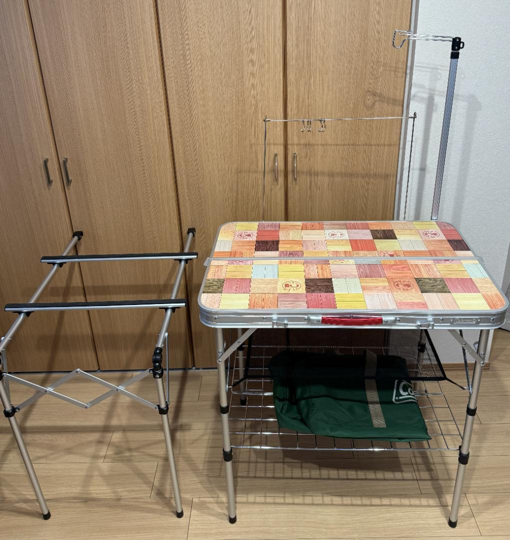 Coleman オールインワンキッチンテーブル