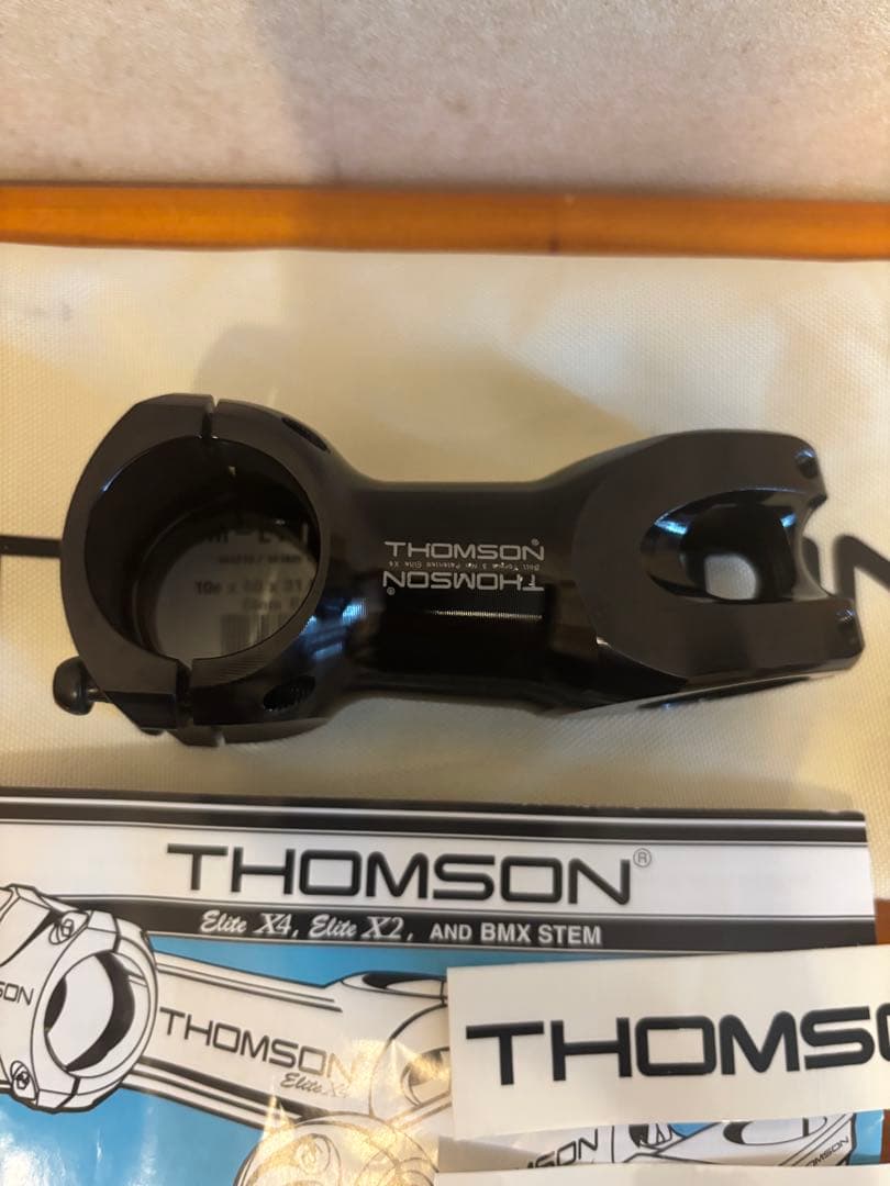 THOMSON Elite X4 ステム 80mm 10° ブラック
