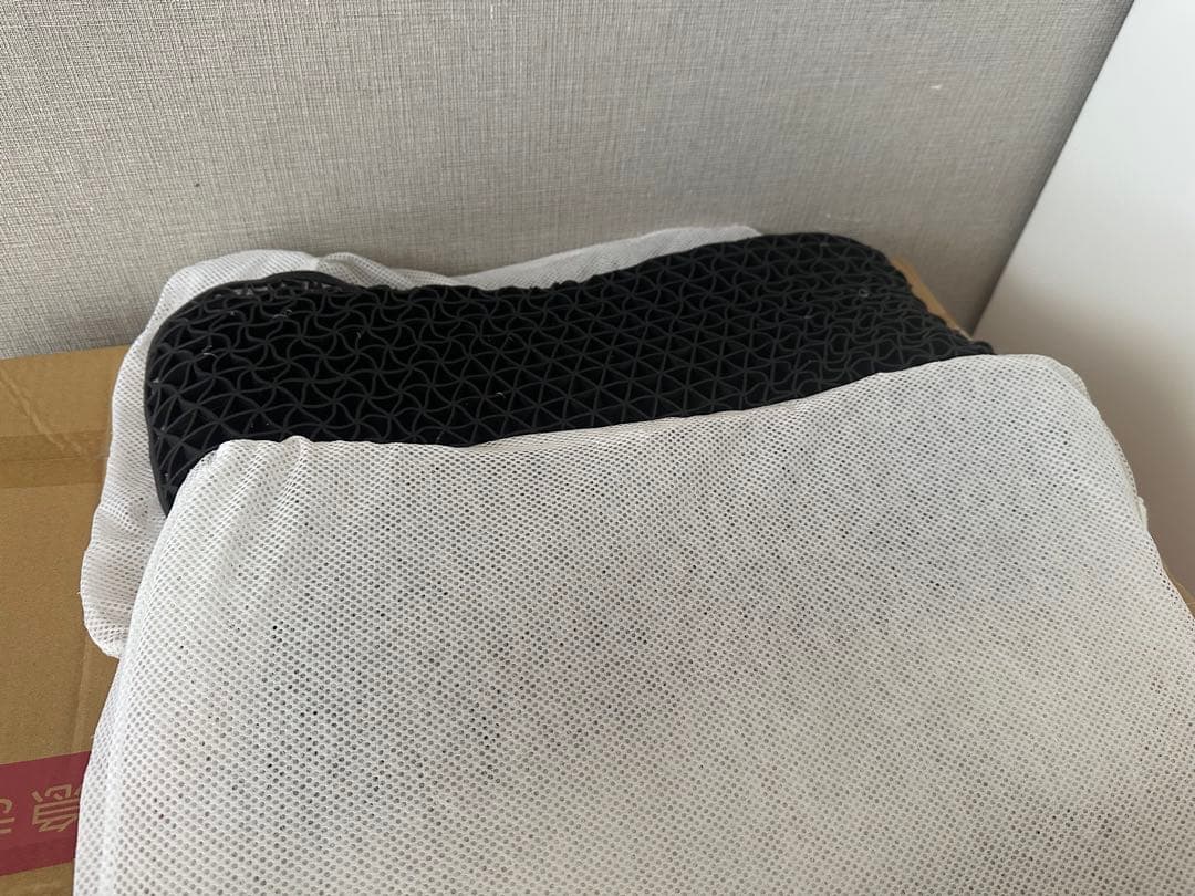 ヒツジのいらない枕　至極　スタンダード　中古