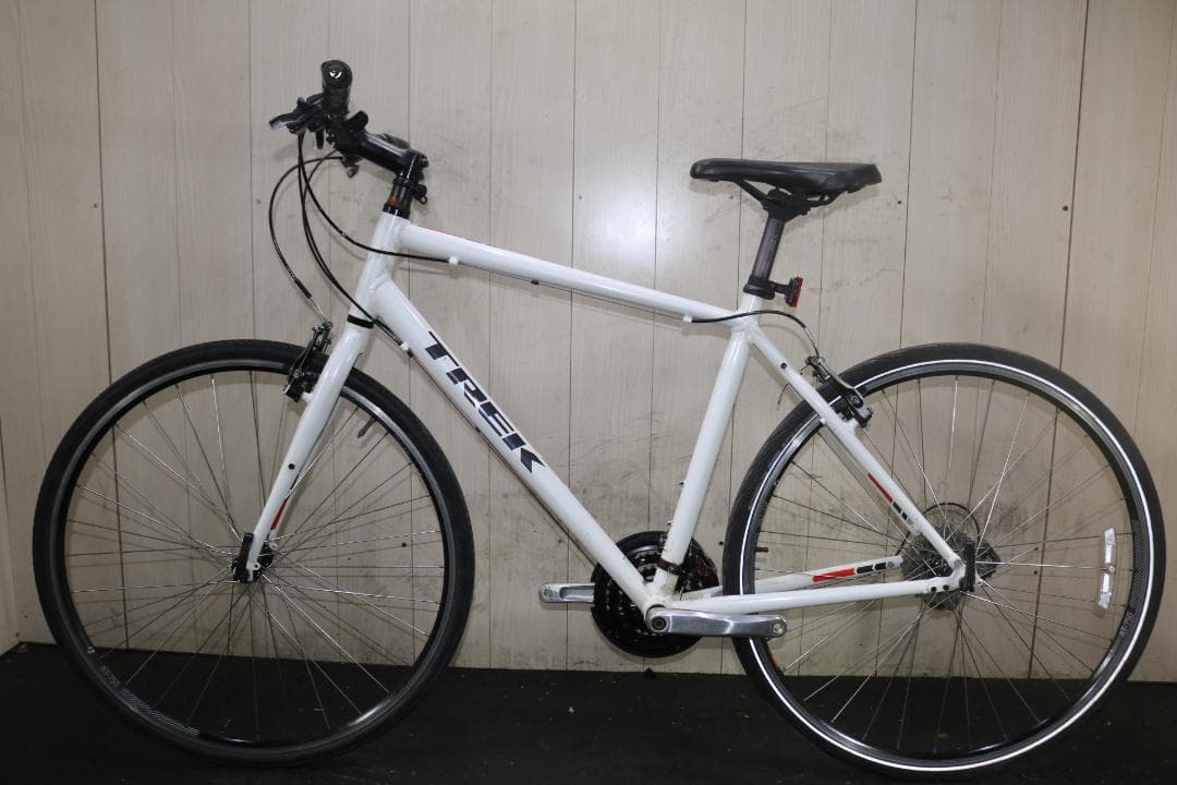 トレックTREK FX2 700C アルミ 24速 510mm クロスバイク