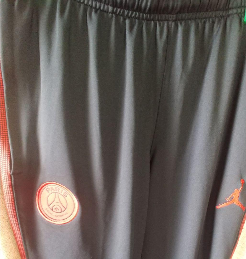 PSG JORDAN SQUAD DRILL setup 赤黒 上下　Mサイズ