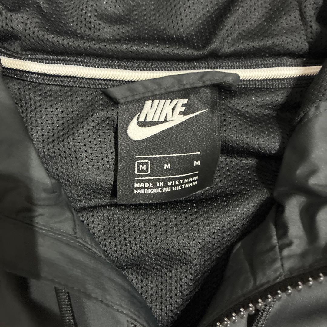 NIKE PSGウィンドランナー 30周年記念