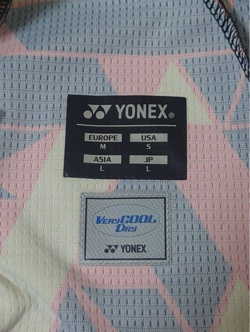 YONEX　ハーフパンツ　Lサイズ　柄パン