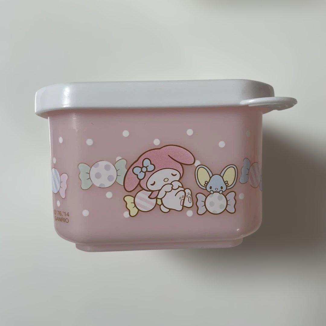 お値下げ中☺️マイメロディ プラスチック容器 2個セット　レア　レトロ　2014