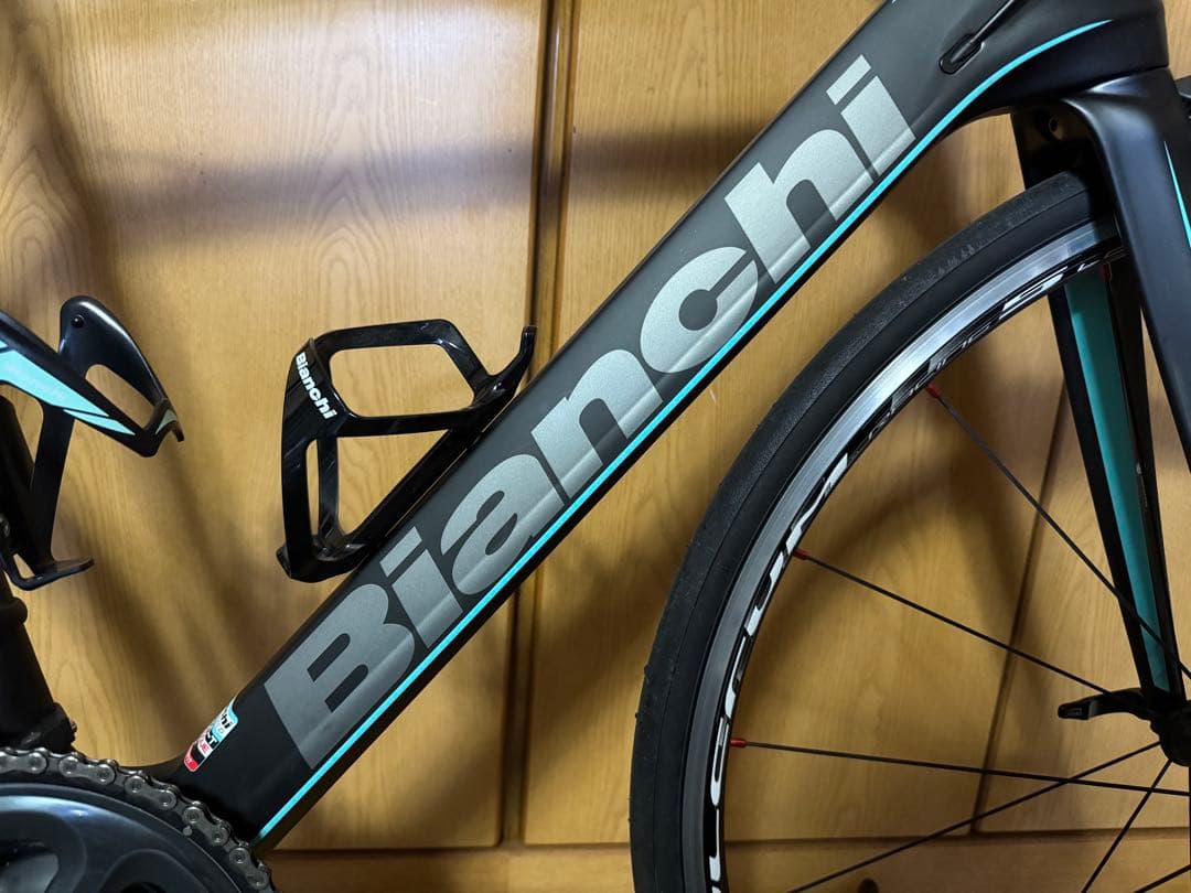美品　BIANCHI INFINITO CV アルテグラ　11速