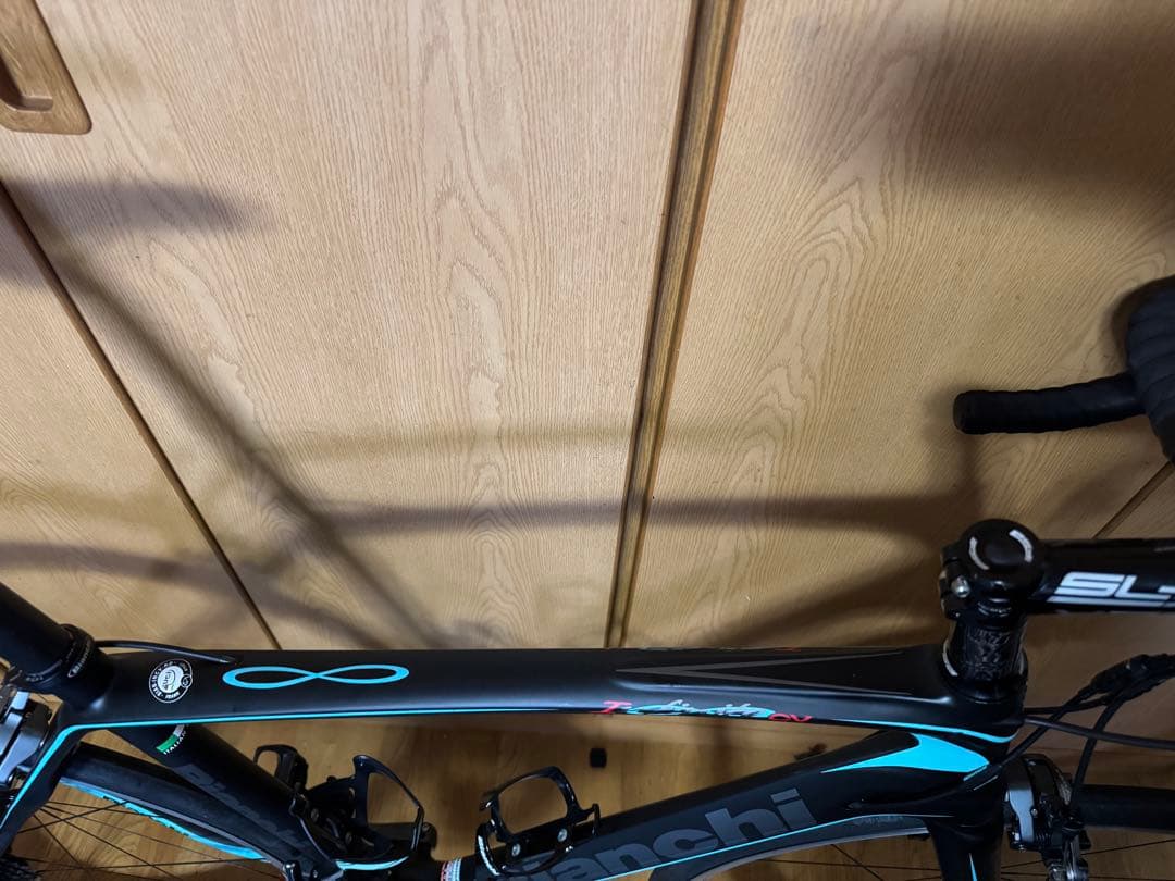 美品　BIANCHI INFINITO CV アルテグラ　11速