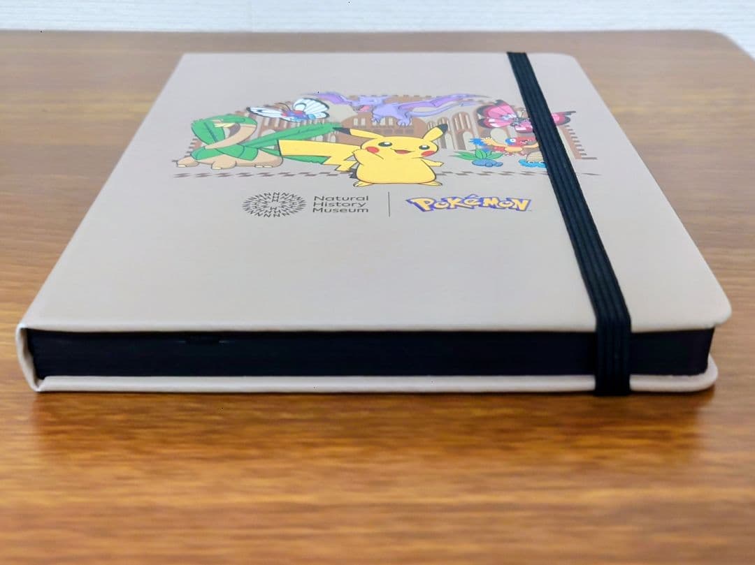 ポケモン ロンドン自然史博物館　限定商品　 ピカチュウ ノート
